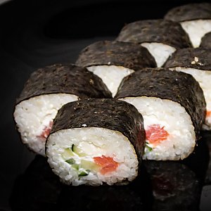 Сяке Маки, YoYo Sushi