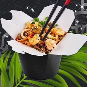 WOK с курицей, Кафе Кали Ласка