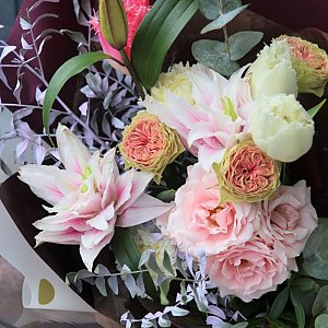 Букет Вечерний поцелуй, Sadovskaya Flowers