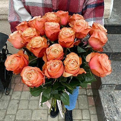 Заказать Букет из 21 пионовидной розы, Кактус