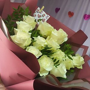Букет из 13 роз с зеленью, Лаванда - Речица