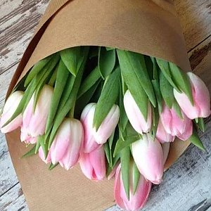Букет розовых тюльпанов, FRESH FLOWERS