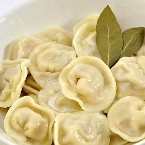 Пельмени Домашние отварные со сметаной и маслом, Кафе Трактир