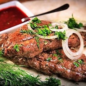 Люля-Кебаб куриный, картофель отварной с маслом, салат из свежей капусты, Кафе Трактир