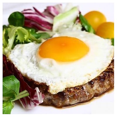 Заказать Бифштекс из говядины с яйцом жареным, картофель отварной с маслом, Кафе Трактир