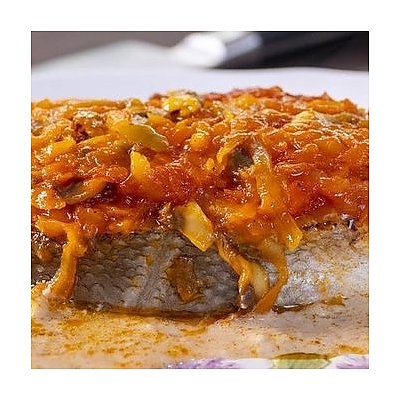 Заказать Горбуша под овощным маринадом, картофель отварной с маслом, Кафе Трактир