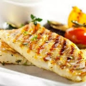 Филе судака на гриле под кунжутным соусом овощами-гриль, Кафе Трактир