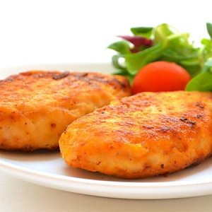 Котлеты куриные Сочные, макароны отварные с маслом и соусом Барбекю, Кафе Трактир
