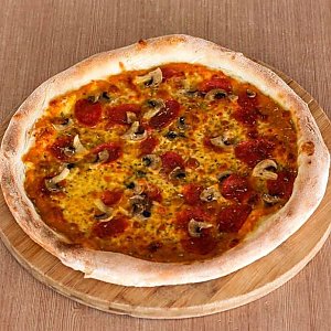 Пицца Крема ди зукка с салями и грибами, PaPi