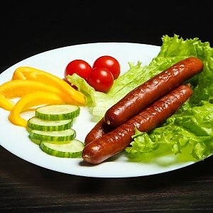 Колбаски на гриле со свежими овощами, Кебаб На Болоте