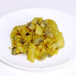 Картофель тушеный с луком и грибами, Ирина-Сервис - Обеды