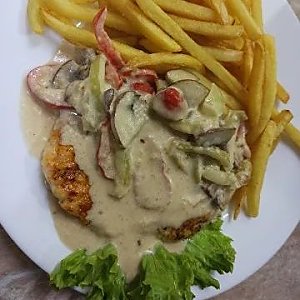 Филе куриное в сливочном соусе, Grill House