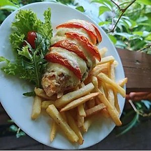 Филе куриное Капрезе, Grill House