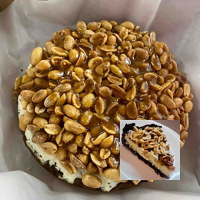 Заказать Пирог Сникерс с арахисом и соленой карамелью, Кафе Виола (Шашлык-Башлык)