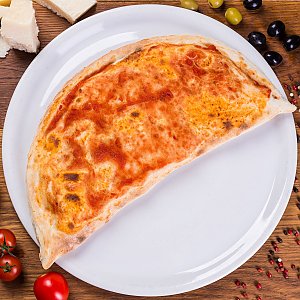 Пицца Кальцоне (закрытая), Метромилано
