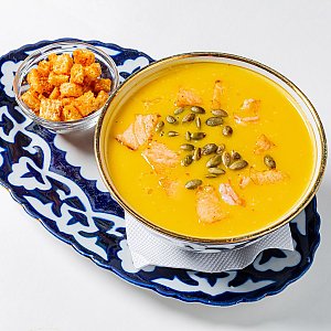 Тыквенный суп с креветками и лососем, Чайхана Бангалор