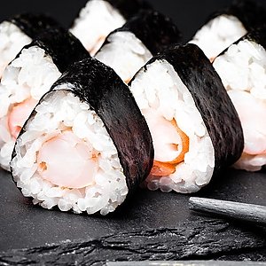 Мини ролл с креветкой, SUSHI SUN