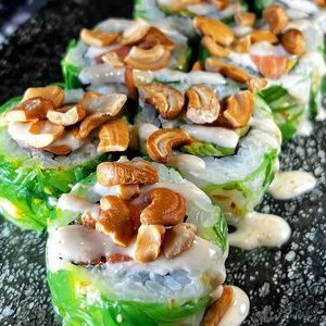 Ролл Лосось терияки с кешью, Табу