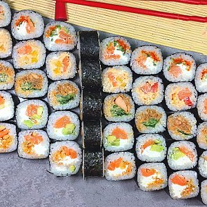 Сет Сяке, UrbanFood