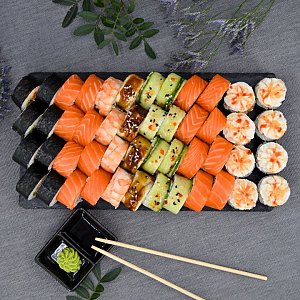 Сет Сакура, Tokyo Sushi