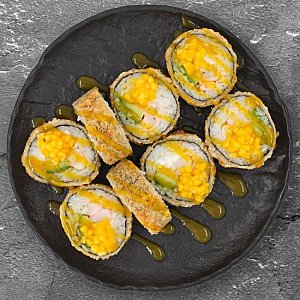 Горячий ролл Креветка с авокадо и манго чили, Tokyo Sushi