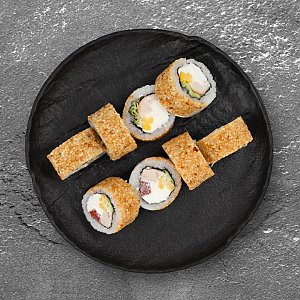 Цезарь с курицей, Tokyo Sushi