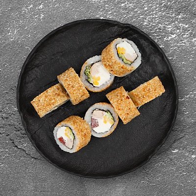 Заказать Цезарь с курицей, Tokyo Sushi
