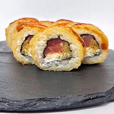 Заказать Жареный ролл с тунцом, JOY Food - Гомель