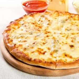 Пицца Сырная, Кафе Арарат