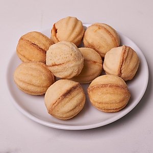 Орешки со сгущенкой, MAC PIZZA - Молодечно