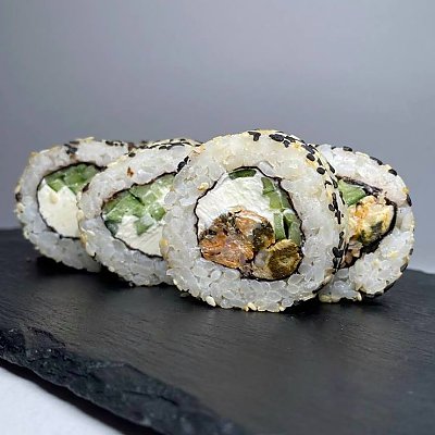 Заказать Ролл с мидиями в кунжуте, SUSHI WHITE NOISE