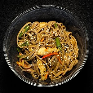 Wok лапша Соба с курицей, SUSHI WHITE NOISE
