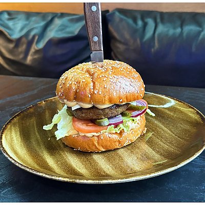 Заказать Бургер, Паб СМАГА