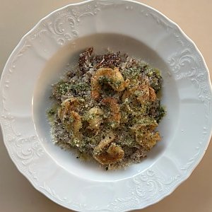 Гречневая каша с креветками и вялеными томатами, Бона Сфорца