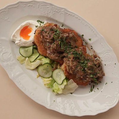 Заказать Драники с говяжьей щекой (бранч), Бона Сфорца