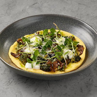 Заказать Овощной омлет с древесными грибами, пармезаном и зелёным маслом, Terra - Гродно