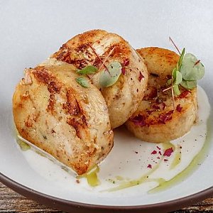 Хлебные клецки с курицей, грибным соусом и салатом из капусты, Литвины - Гродно