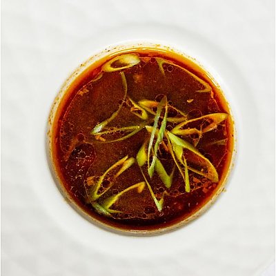 Заказать Острый тайский суп, Жюль Верн