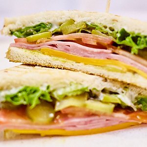 Сэндвич с ветчиной, Санта Мария