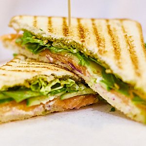 Сэндвич с лососем, Санта Мария