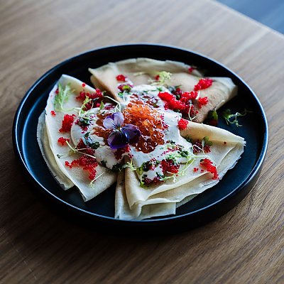 Заказать Блины с красной икрой, Гастробар Цоколь (Материк)