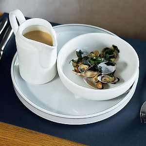 Суп с моллюсками и тамарином на кокосовом молоке, Гастробар Цоколь (Материк)