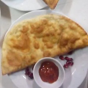 Чебурек со свининой, Мини-кафе Белорусская Узбекская Кухня