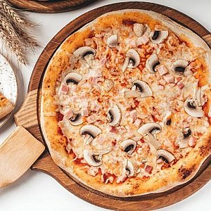 Пицца Ветчина и сыр, Кавказский Двор