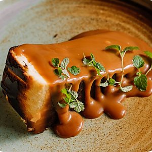 Чизкейк Баскский, МАМА ХУАНА