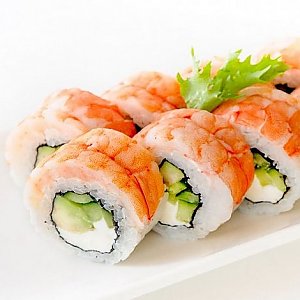 Ролл с креветкой и авокадо, Fusion Sushi