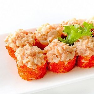 Ролл с морским гребешком и креветкой, Fusion Sushi