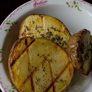 Картофель запечённый с чесночным соусом, ФаСоль