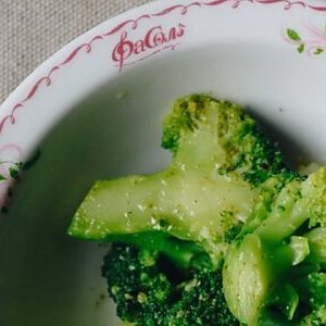 Брокколи с чесночным маслом, ФаСоль