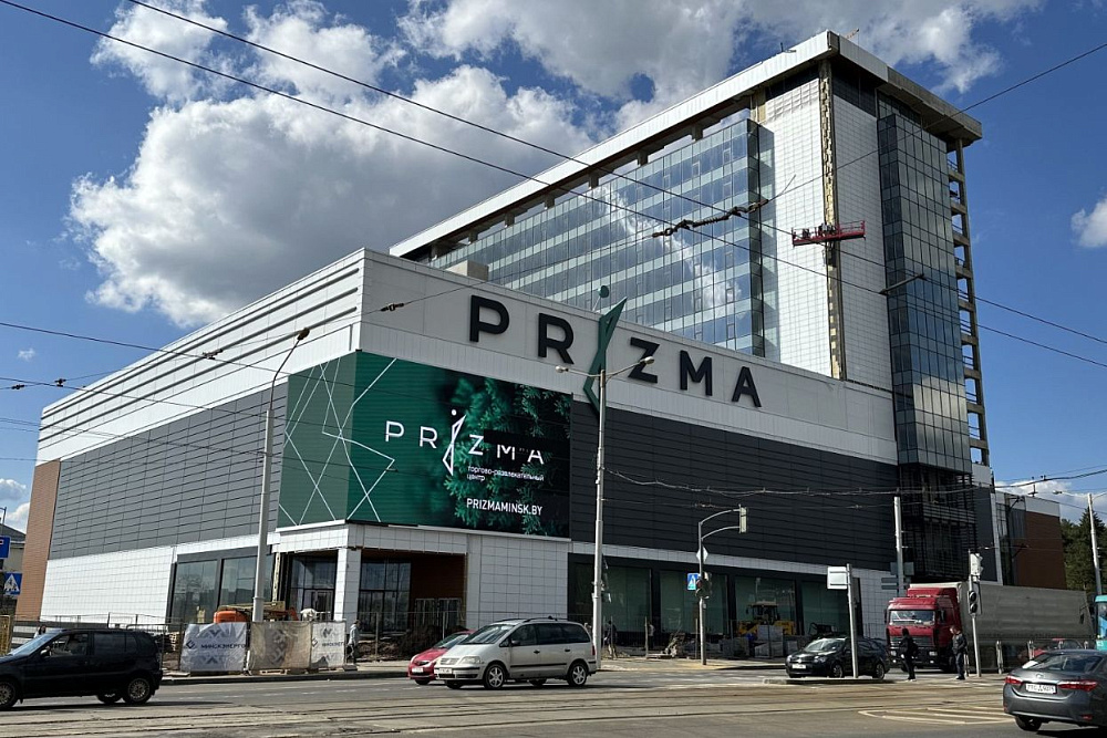 Монтаж холодильного оборудования для магазина «Гиппо» в ТРЦ Prizma 